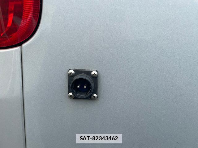 Toyota HIACE WAGON 2010-04 7809738-19