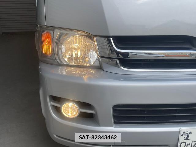 Toyota HIACE WAGON 2010-04 7809738-5