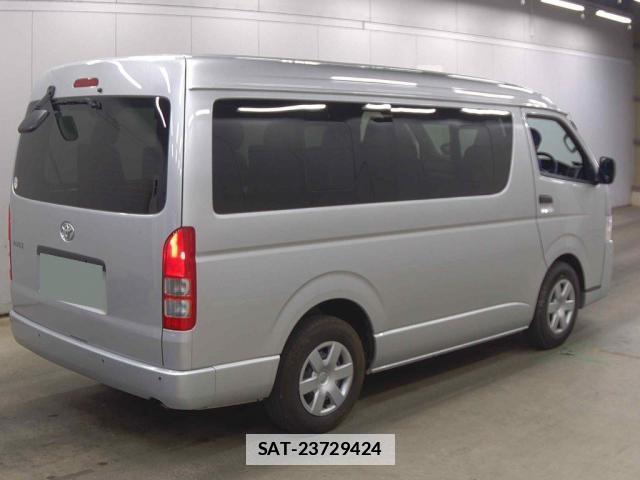 Toyota HIACE WAGON 2024-04 7809966-1