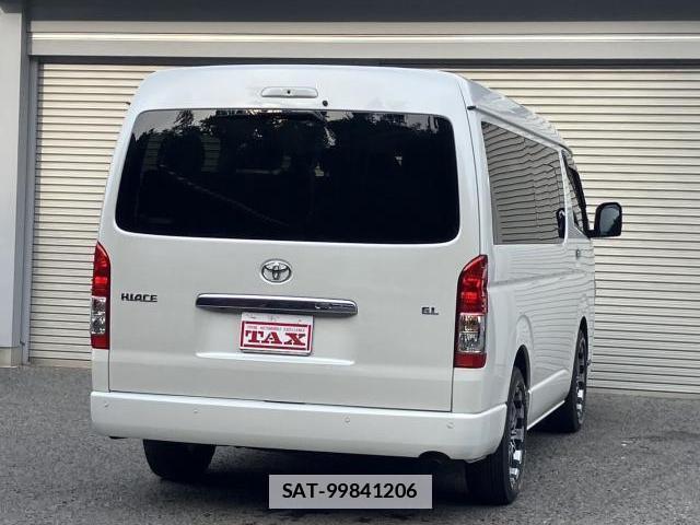 Toyota HIACE WAGON 2022-02 7810248-1