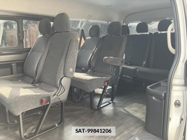 Toyota HIACE WAGON 2022-02 7810248-4