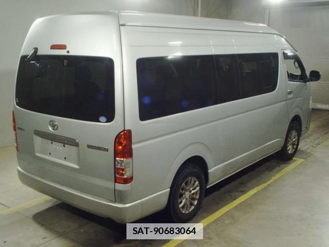 Toyota HIACE WAGON 2014-03 7810572-1