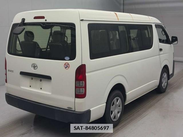 Toyota HIACE WAGON 2017-06 7810605-1