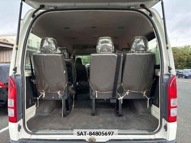 Toyota HIACE WAGON 2017-06 7810605-2