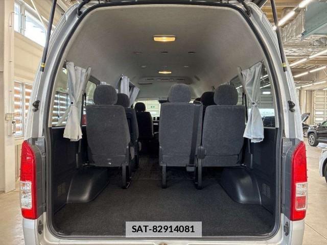 Toyota HIACE WAGON 2019-06 7810637-2