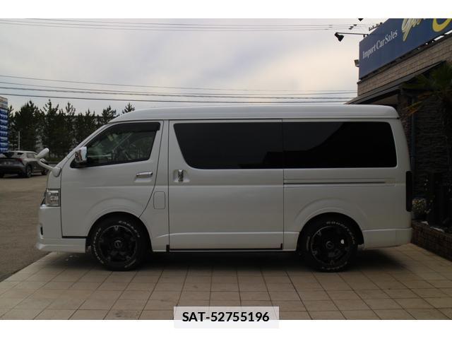 Toyota HIACE WAGON 2022-07 7810678-11