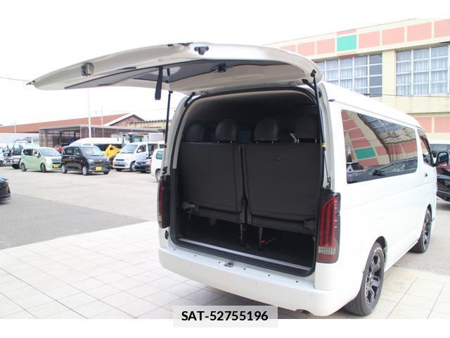 Toyota HIACE WAGON 2022-07 7810678-18