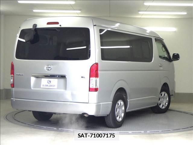 Toyota HIACE WAGON 2015-03 7810850-1