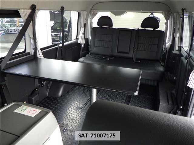 Toyota HIACE WAGON 2015-03 7810850-7