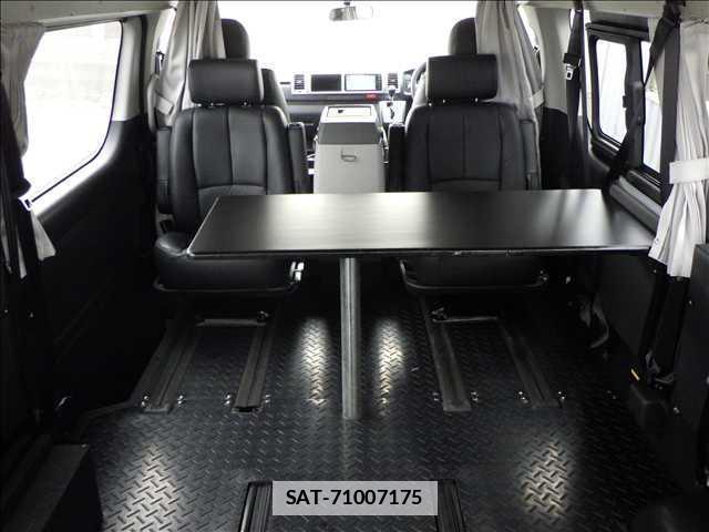 Toyota HIACE WAGON 2015-03 7810850-8
