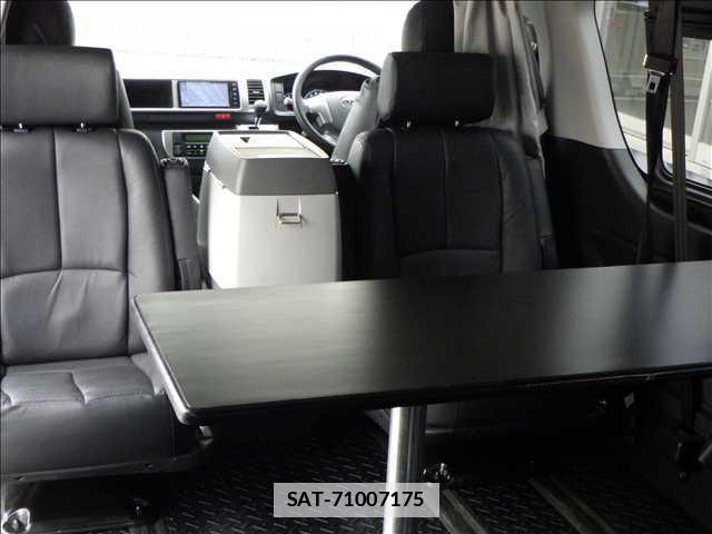 Toyota HIACE WAGON 2015-03 7810850-9