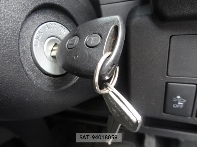 Daihatsu HIJET CADDIE 2016-09 7805225-18