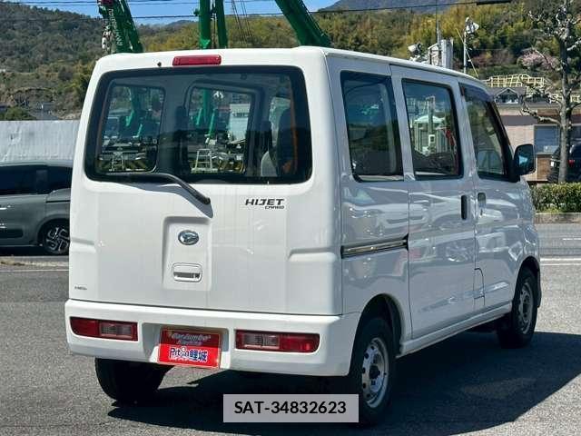 Daihatsu HIJET CARGO 2016-07 7795777-1
