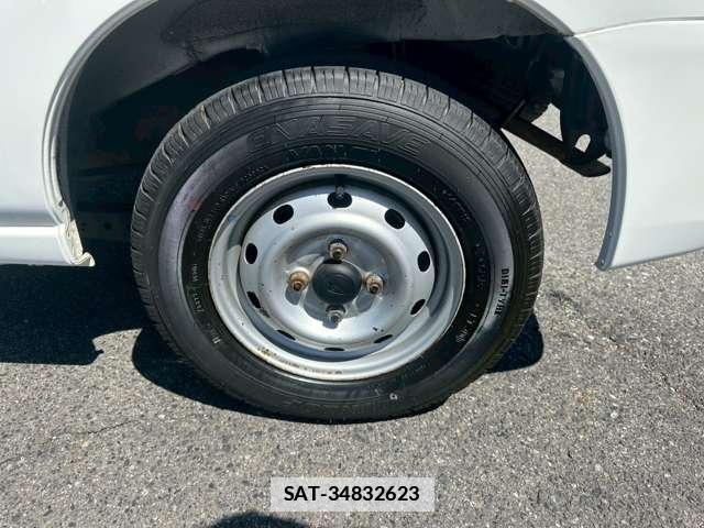 Daihatsu HIJET CARGO 2016-07 7795777-8