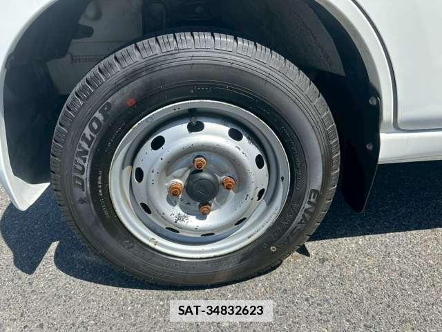 Daihatsu HIJET CARGO 2016-07 7795777-9