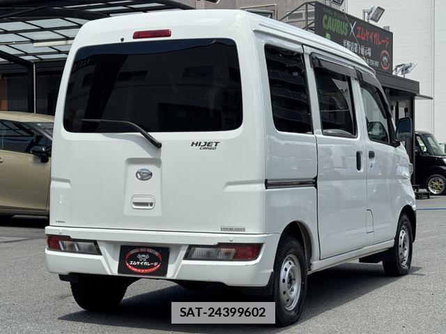 Daihatsu HIJET CARGO 2018-04 7796411-1