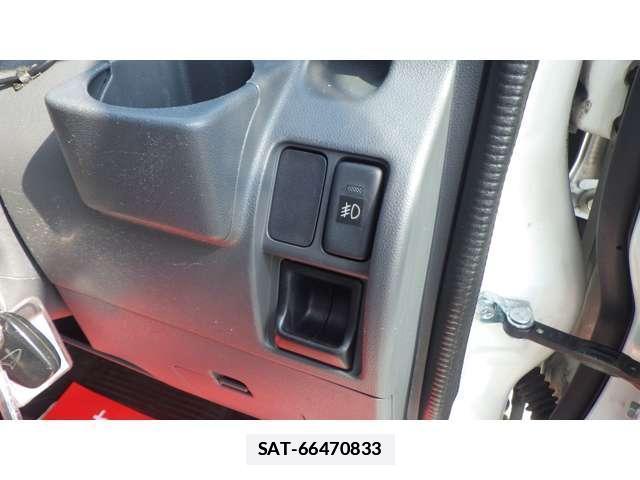 Daihatsu HIJET CARGO 2017-11 7797465-13