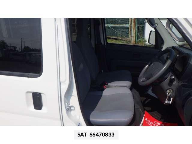 Daihatsu HIJET CARGO 2017-11 7797465-7