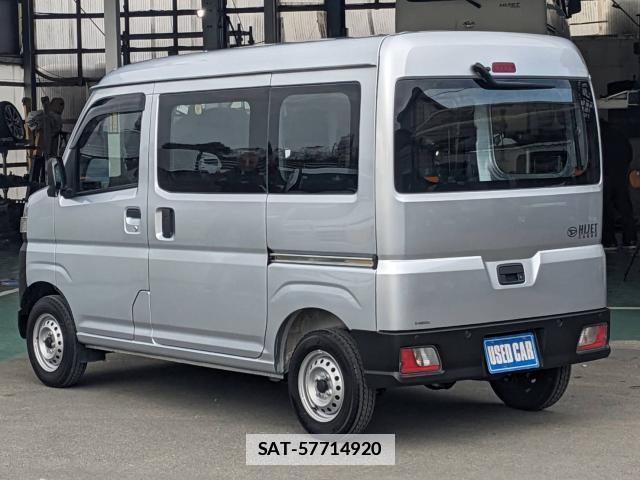 Daihatsu HIJET CARGO 2025-04 7797798-5