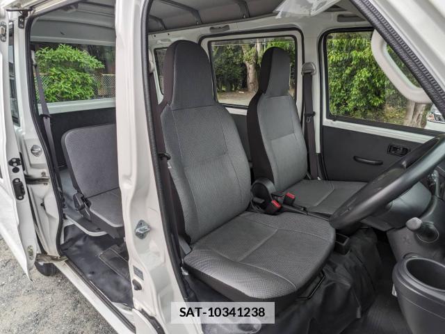 Daihatsu HIJET CARGO 2020-06 7797801-10