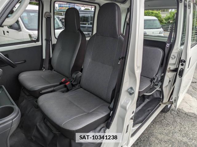 Daihatsu HIJET CARGO 2020-06 7797801-12