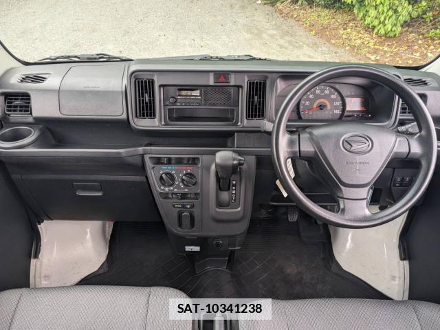 Daihatsu HIJET CARGO 2020-06 7797801-7