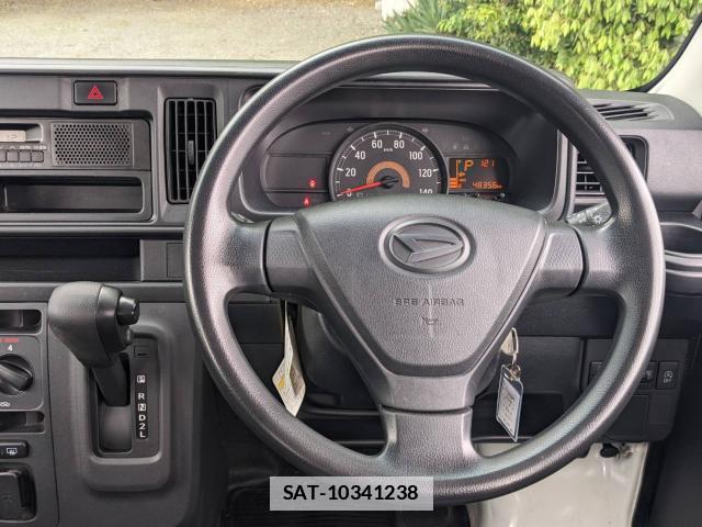 Daihatsu HIJET CARGO 2020-06 7797801-8