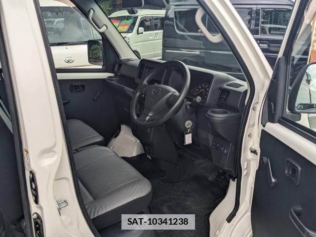 Daihatsu HIJET CARGO 2020-06 7797801-9