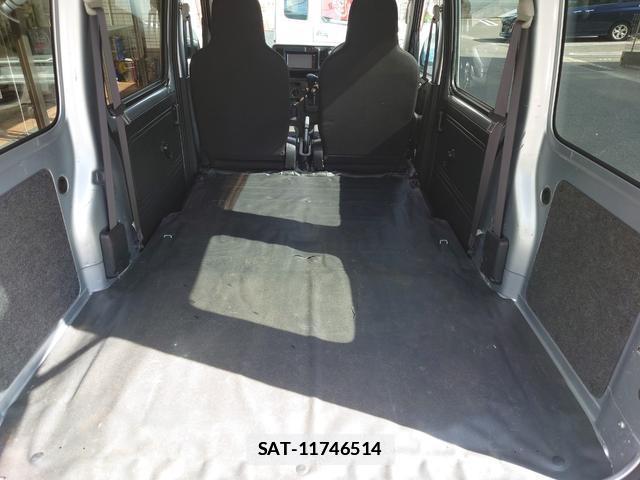 Daihatsu HIJET CARGO 2018-04 7800124-12