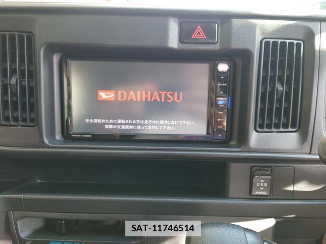 Daihatsu HIJET CARGO 2018-04 7800124-9