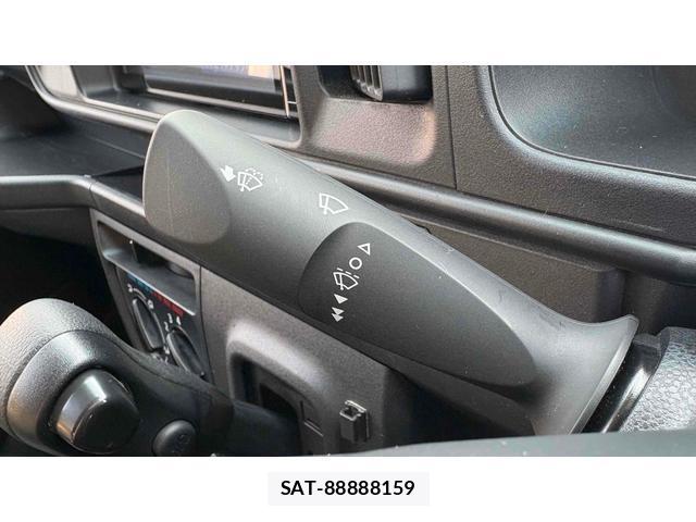 Daihatsu HIJET CARGO 2021-05 7800541-18