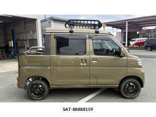 Daihatsu HIJET CARGO 2021-05 7800541-4