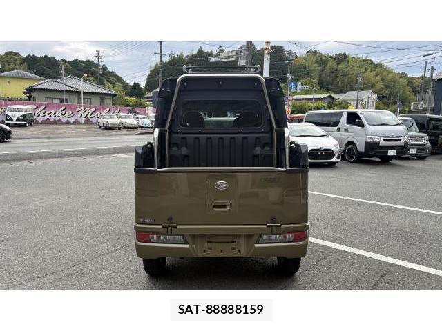 Daihatsu HIJET CARGO 2021-05 7800541-6