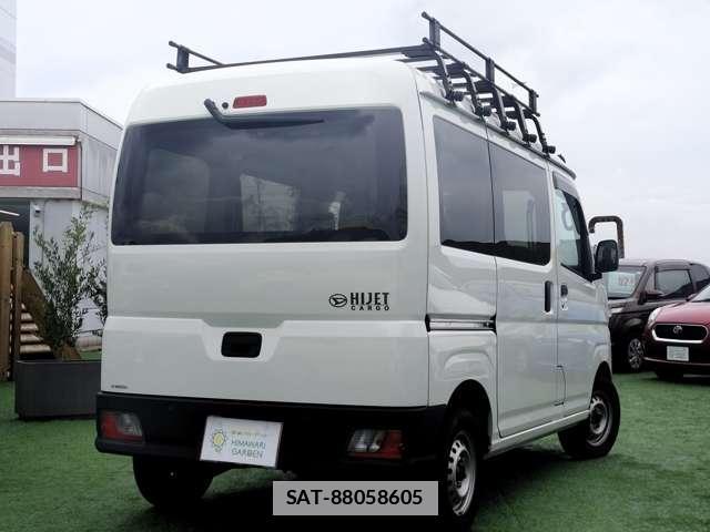 Daihatsu HIJET CARGO 2023-04 7802325-1