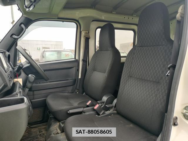 Daihatsu HIJET CARGO 2023-04 7802325-12