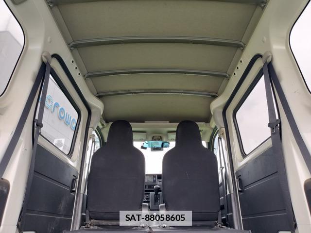 Daihatsu HIJET CARGO 2023-04 7802325-15