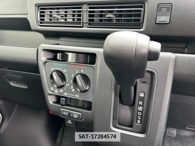 Daihatsu HIJET CARGO 2026-04 7803246-14