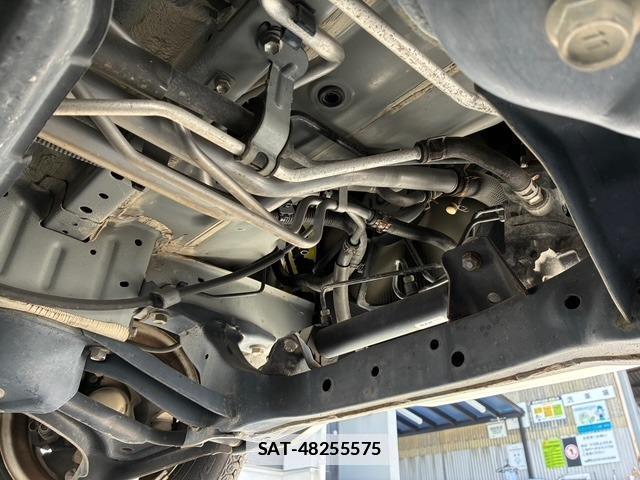 Daihatsu HIJET CARGO 2017-04 7804637-19