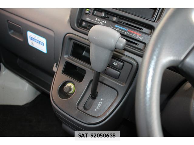 Daihatsu HIJET CARGO 2010-04 7806108-10