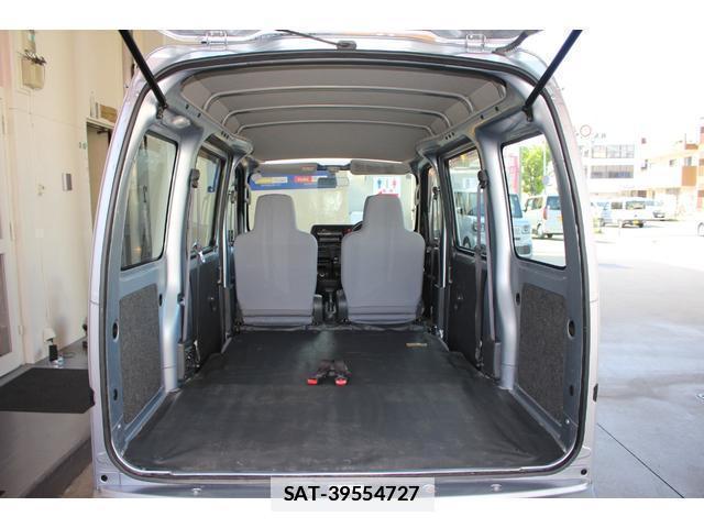 Daihatsu HIJET CARGO 2008-10 7806110-11