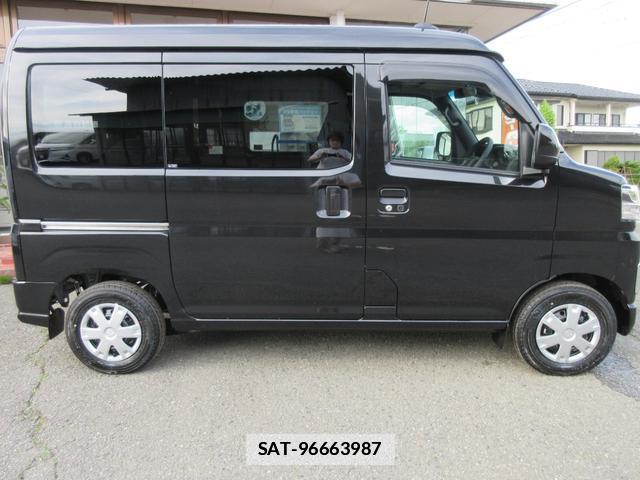 Daihatsu HIJET CARGO 2026-04 7807043-4