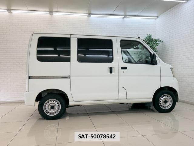 Daihatsu HIJET CARGO 2014-08 7809301-14