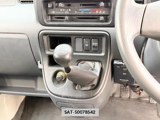 Daihatsu HIJET CARGO 2014-08 7809301-8