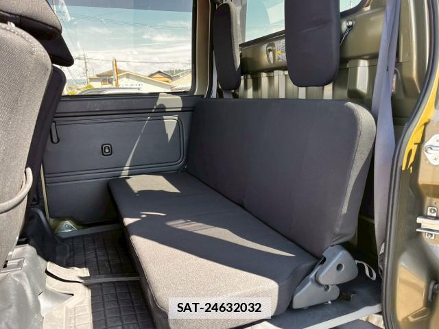 Daihatsu HIJET CARGO 2021-08 7809705-11