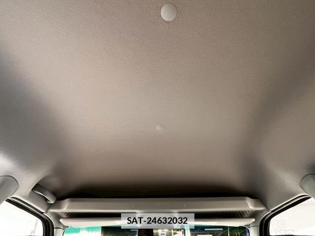Daihatsu HIJET CARGO 2021-08 7809705-13