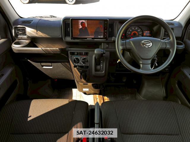 Daihatsu HIJET CARGO 2021-08 7809705-8