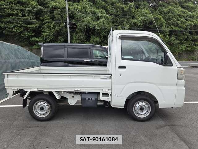 Daihatsu HIJET TRUCK 2015-01 7793649-5