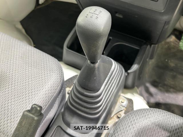 Daihatsu HIJET TRUCK 2018-04 7797518-3