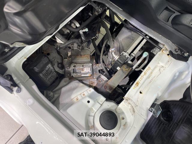 Daihatsu HIJET TRUCK 2018-06 7801537-17