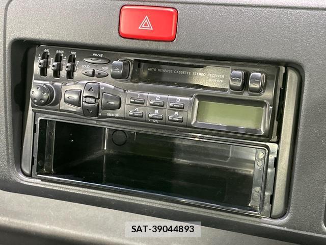 Daihatsu HIJET TRUCK 2018-06 7801537-4